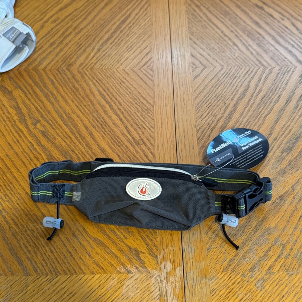 FuelBelt Super Stretch Race Waistpack - Picture 1 of 7